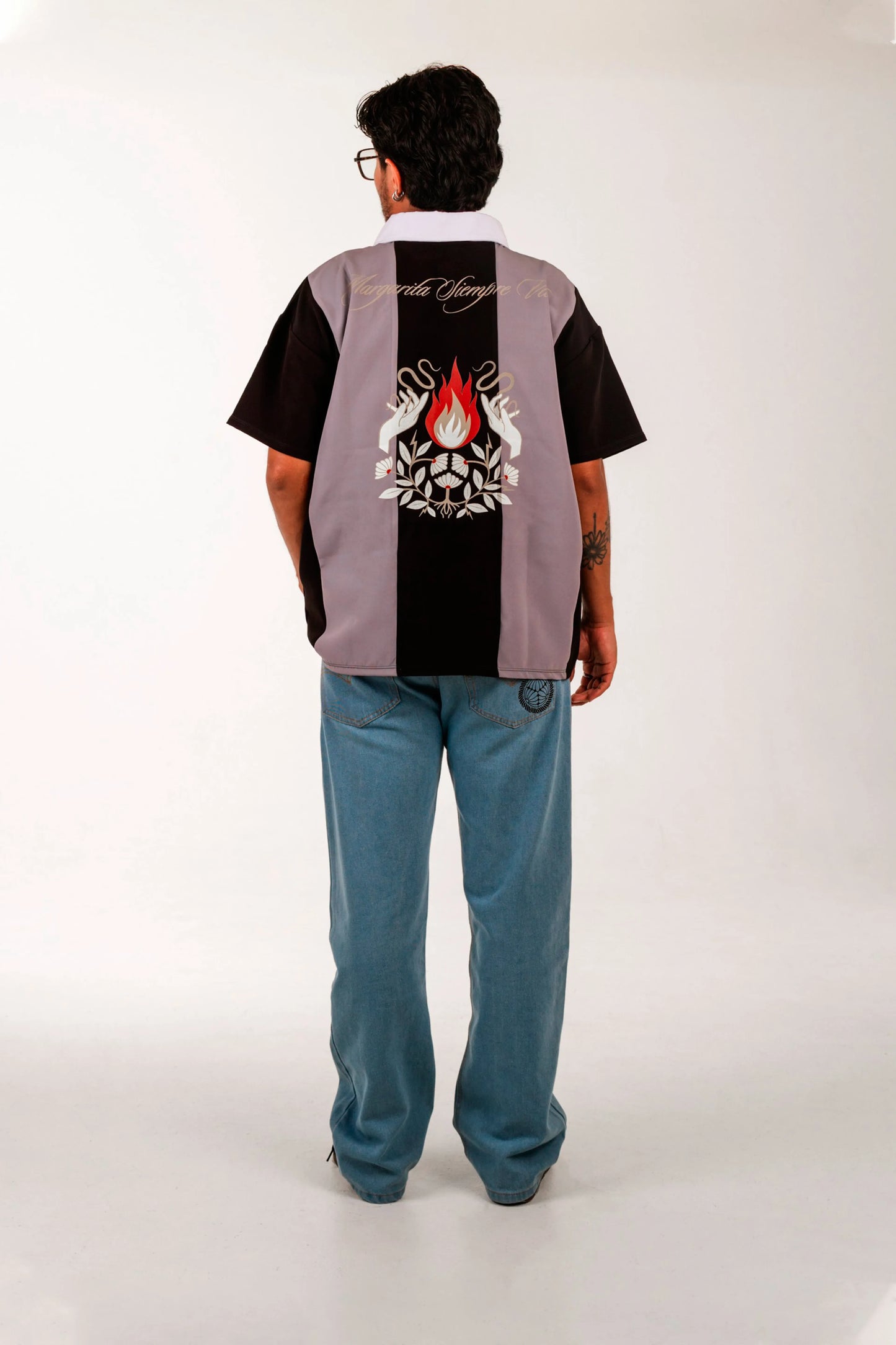 PREVENTA - Camiseta Polo “Ojos de Fuego” MSV