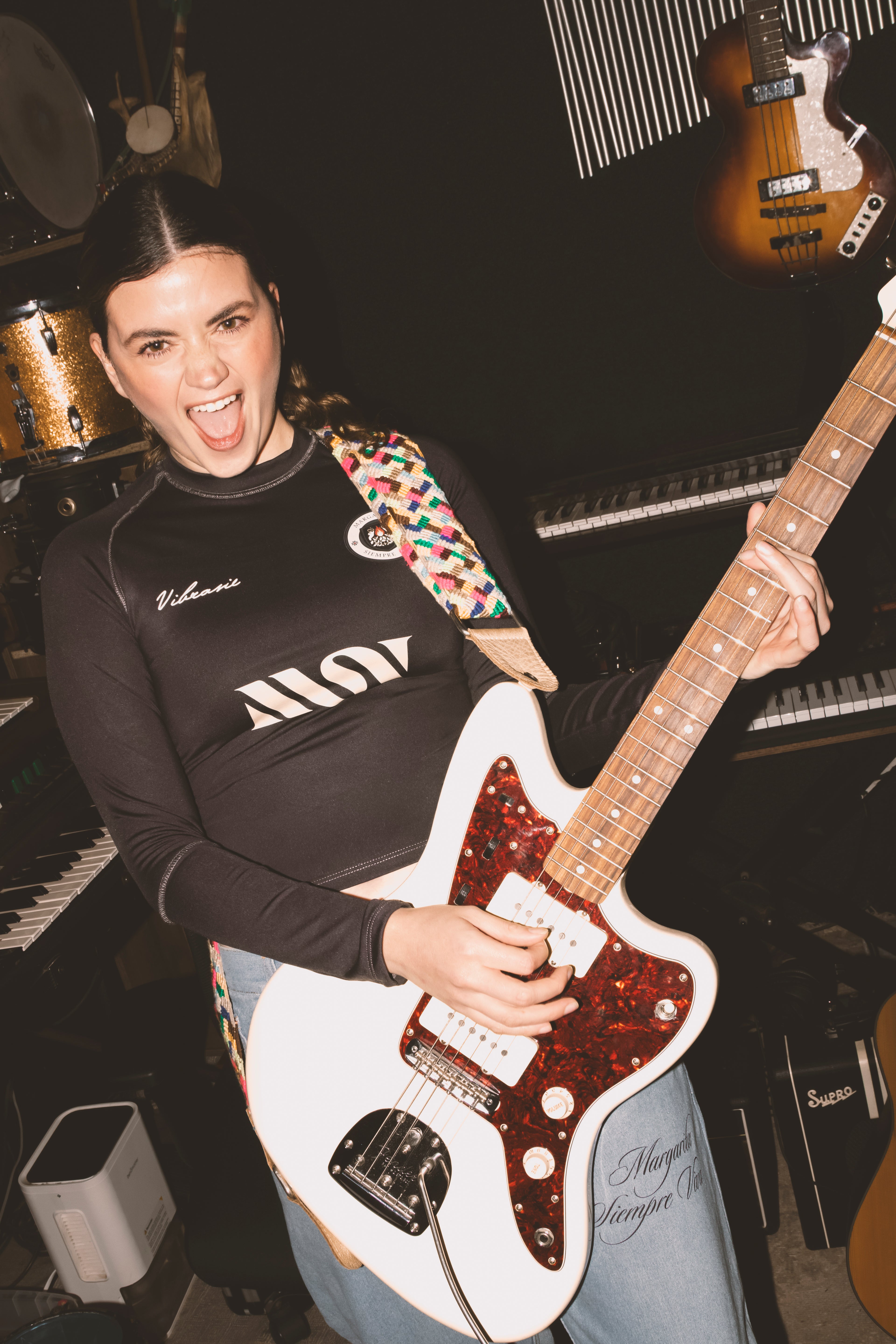 Long Sleeve Mid-Cropped "Mi Corazón de Miel" MSV