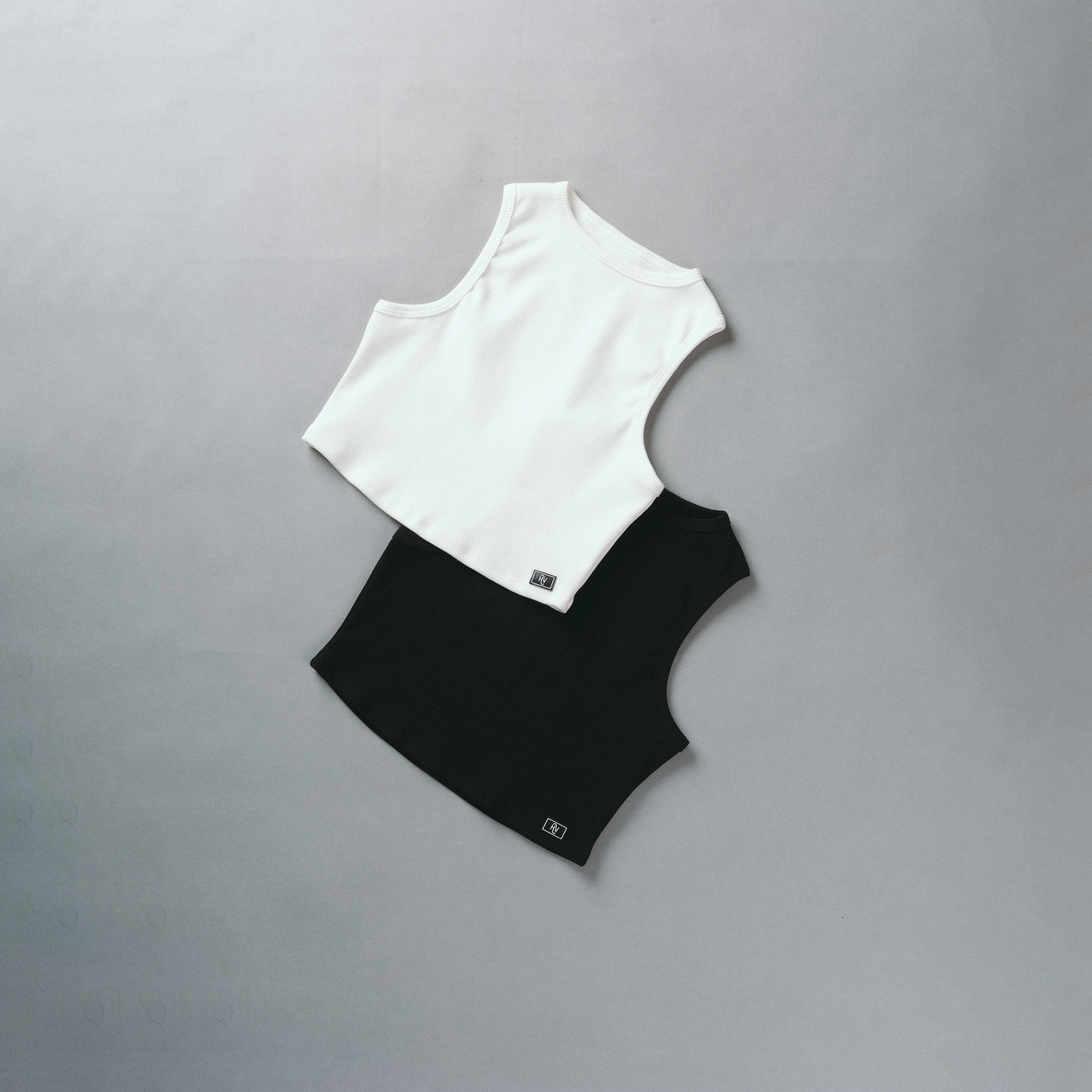 Top - Black