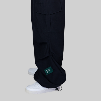Pantalón Cargo Parachute Negro