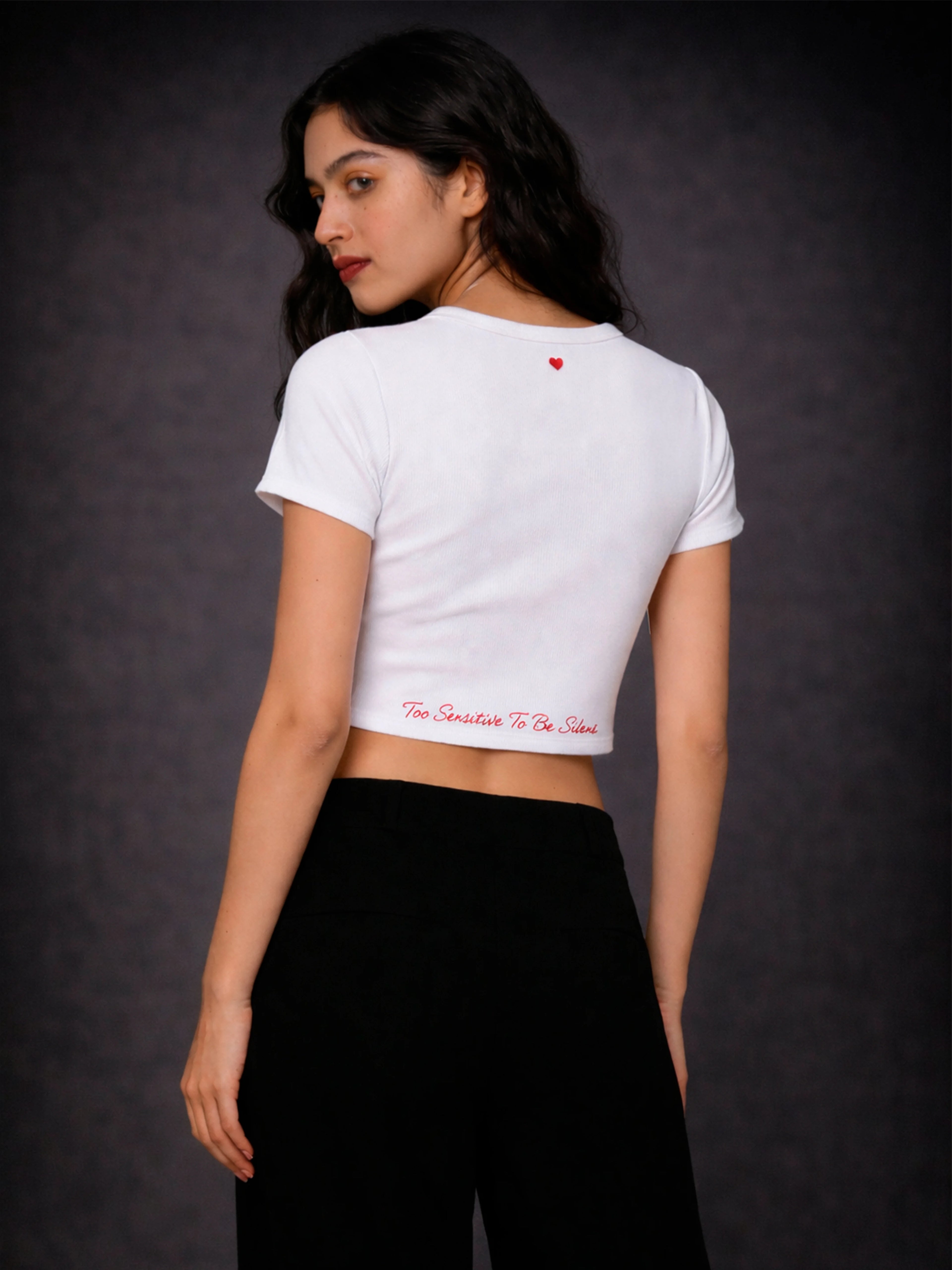 Slim Tee Vulnerable Pero Con Carácter